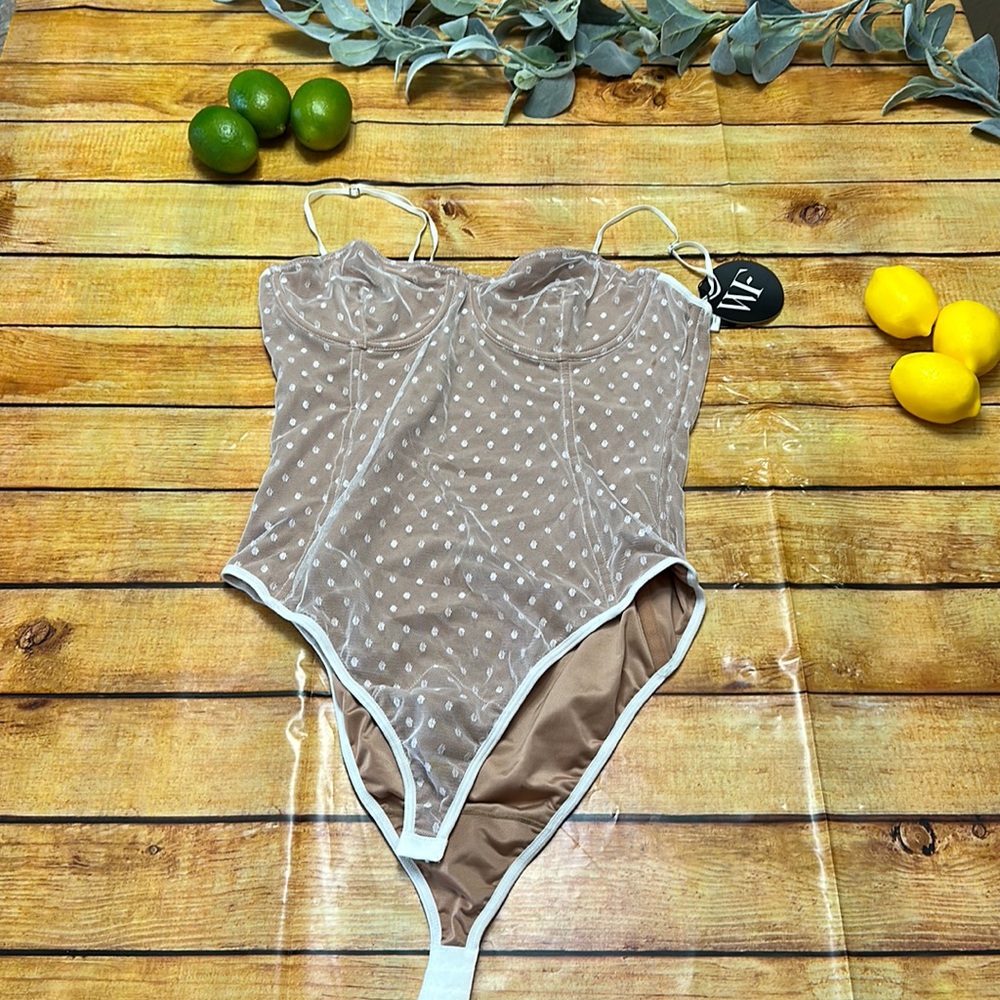 White fox bodysuit xl NWT